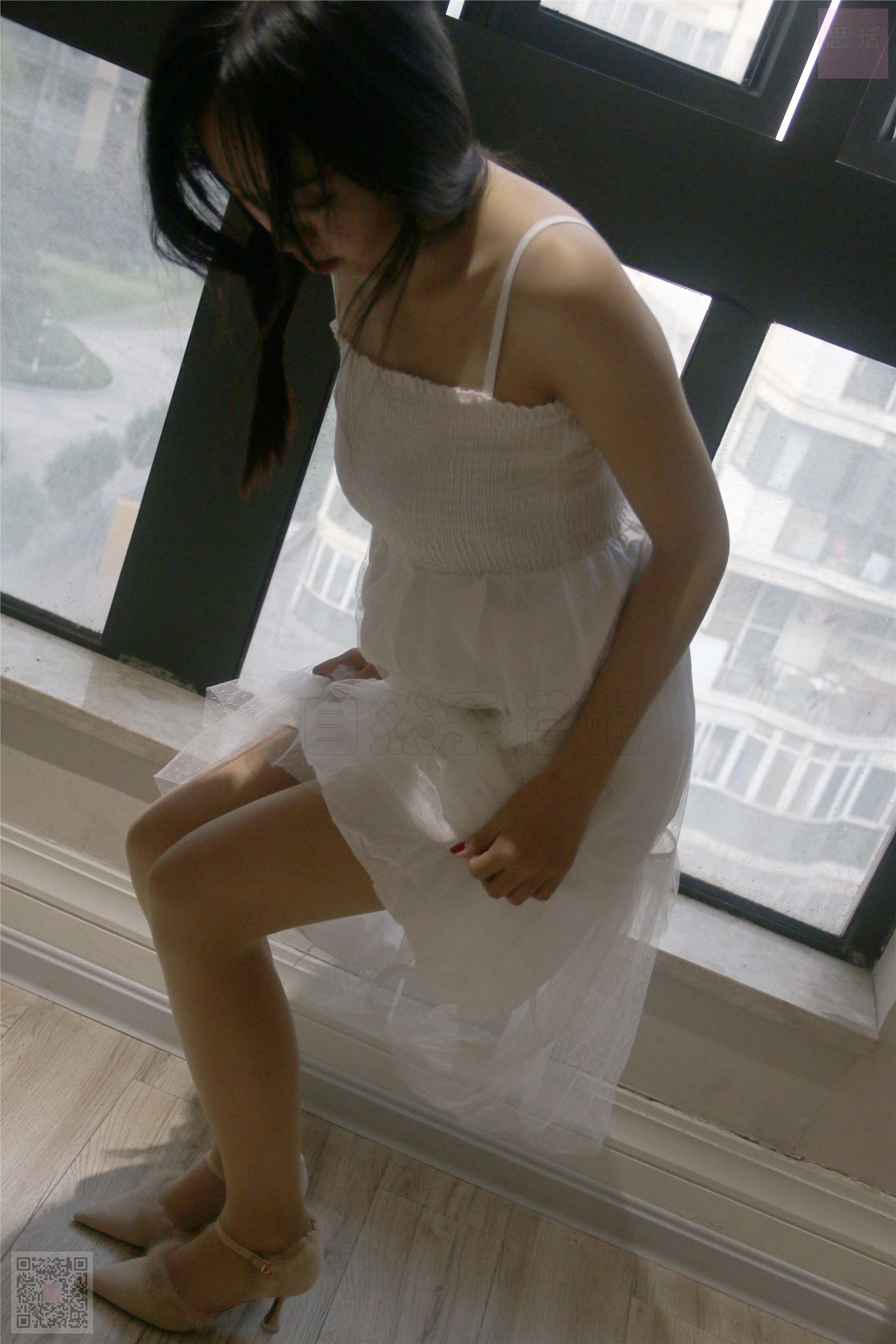 SiHua思话  SH033 子琦 麻花辫女孩的白色连衣裙